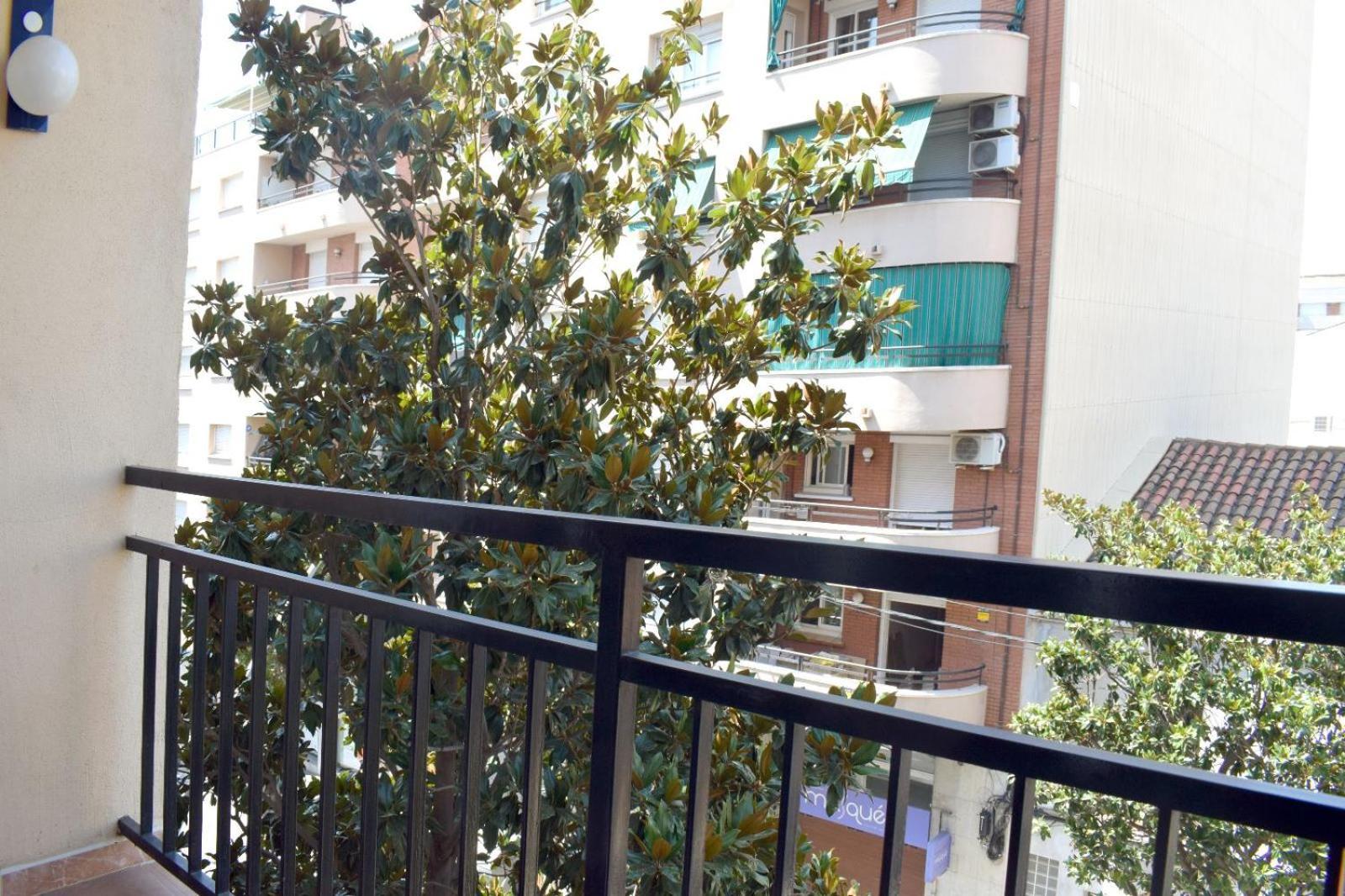 Apartamentos Atlas Terrassa IV Екстер'єр фото